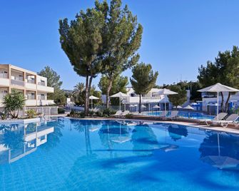 Labranda Miraluna Village - Kiotari - Pool