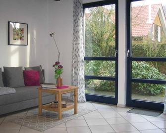 Kleine Wohnung mit Terrasse - Dülmen - Wohnzimmer
