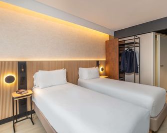 Hôtel Marseille Centre Gare Saint-Charles - Marsiglia - Camera da letto