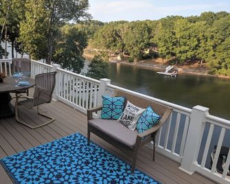 Once-Twice-Three times the views on Lake Norman! - Mooresville - Balkon