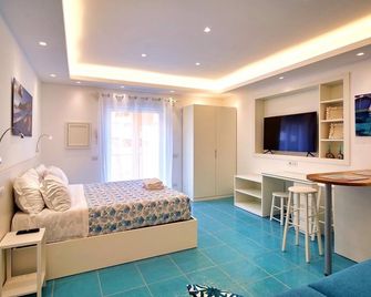 il Truciolo Suite - אנאקאפרי - חדר שינה