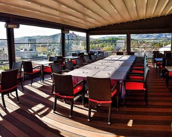 Aparthotel Centar Sarajevo - סרייבו - מסעדה