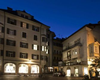Residence Fink Central Apartments - Bolzano - Rakennus