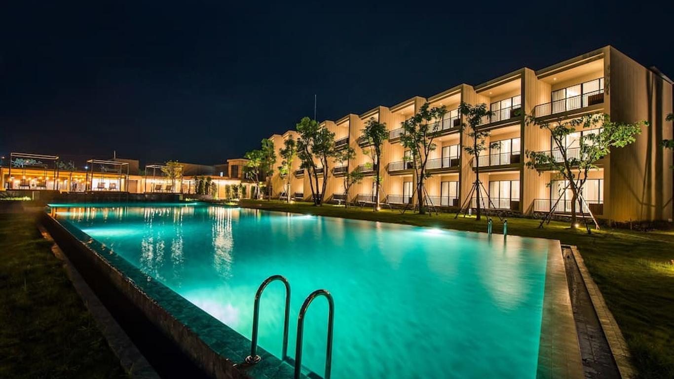 The Gallery Hotel Nai Harn