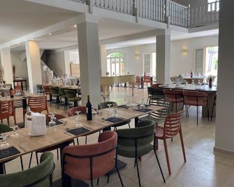 Best Western Le Clos de l'Aube Rouge - Castelnau-le-Lez - Restaurant