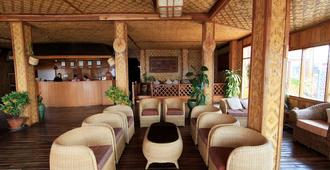 Paradise Inle Resort - Nyaungshwe - Lobby