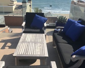 Private Beach Living In Seal /Huntington Bch Area-50' From Sand - Seal Beach - Balcony