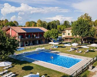 Agriturismo ai Due Leoni - Aquileia - Piscina