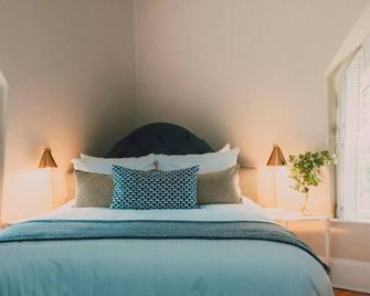 Bluenose Lodge - Lunenburg - Schlafzimmer