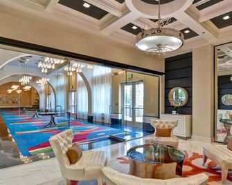 Hilton Garden Inn Raleigh/Crabtree Valley - Raleigh - Lobby