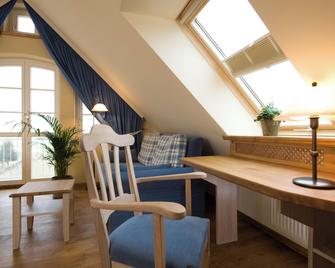 Hotel Gutshaus Parin - Bio- Und Gesundheitshotel - Hohen Schönberg - Living room