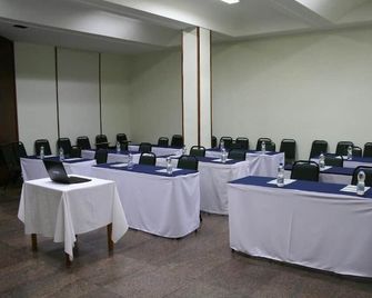 Real Castilha Hotel - Sao Paulo - Phòng họp