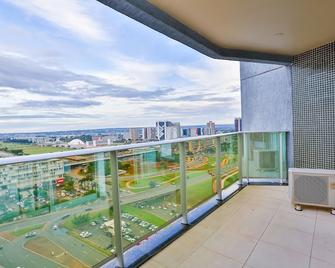 Manhattan Plaza - Brasília - Balkon