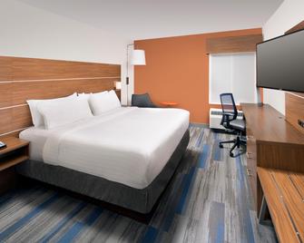 Holiday Inn Express & Suites College Park - University Area, An IHG Hotel - College Park - Bedroom