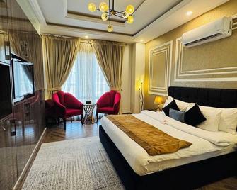 Belmorris Hotel & Resorts - Multān - Bedroom