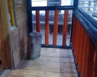 Hostal El Bambú - Segovia - Balcón