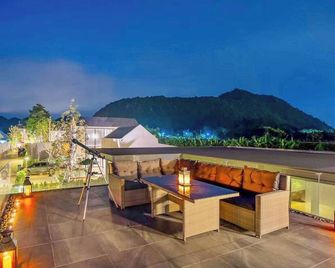 8 Pool Villas - Ban Tha Maprang - Balcon