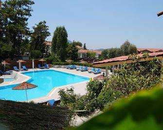 Tunacan Hotel - Ölüdeniz