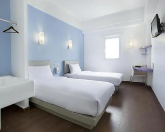 Amaris Hotel Bandara Soekarno Hatta - Tangerang - Slaapkamer