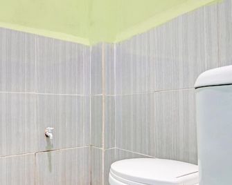 Hotel O Meranti Homestaynearjembatan Siak - Pekanbaru