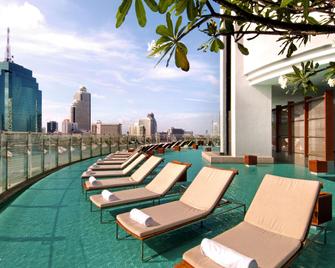 Millennium Hilton Bangkok - Bangkok - Pátio