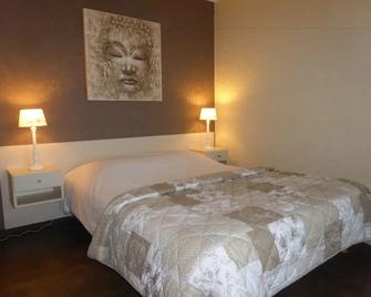 Hôtel l'Orayé - Ammerschwihr - Slaapkamer