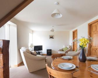 Milton Cottage - Whitby - Spisesal