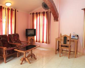 Cherai Beach Resorts - Cochin - Salon