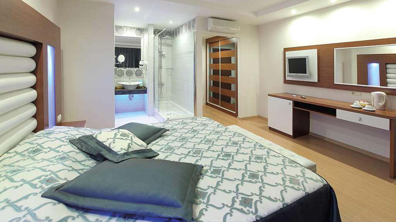Oludeniz Beach Resort by Z Hotels