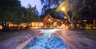 Hotel Sigiriya - Sigiriya - Pool