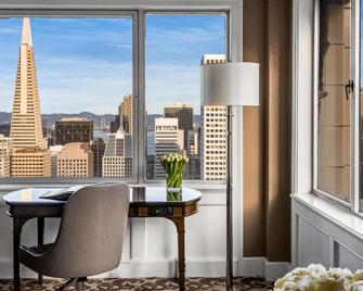 Fairmont San Francisco - סן פרנסיסקו - חדר שינה