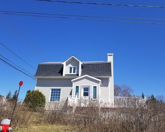 Motel et Chalets Bo-Fleuve Evangeline - Saint-Siméon - Bâtiment