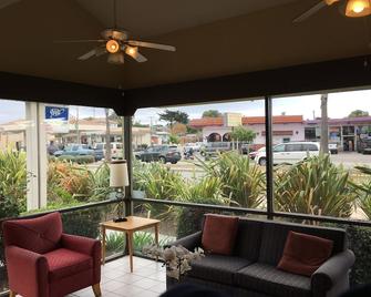 Sand Dollar Inn - Seaside - Lounge