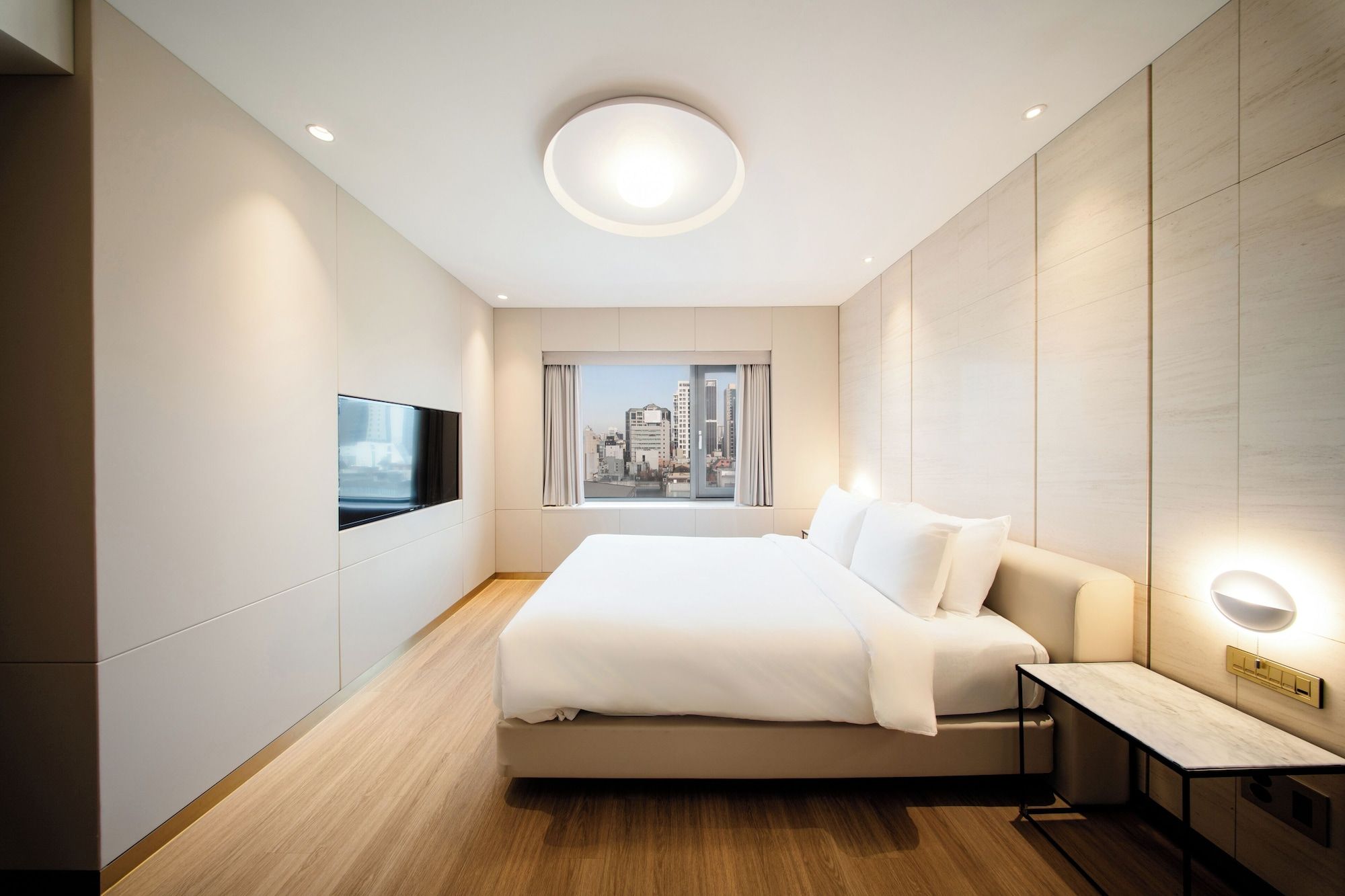 إيلينا هوتل سيول غاننام