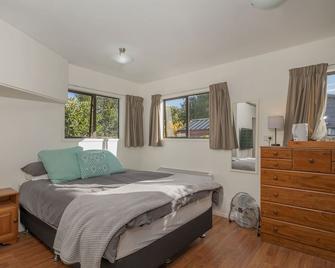 Slice of Pauanui - Pauanui Holiday Home - Pauanui Beach - Bedroom