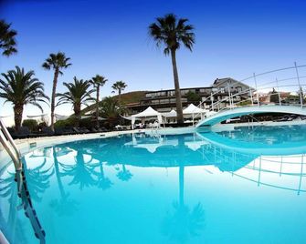 Michelangelo Etna Hotel - Nicolosi - Bazén