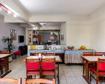 โรงแรม OYO โนเบรก้า แอร์พอร์ต เดอ คองกอนฮัส, ซาว ปาวลู - เซาเปาโล - ร้านอาหาร
