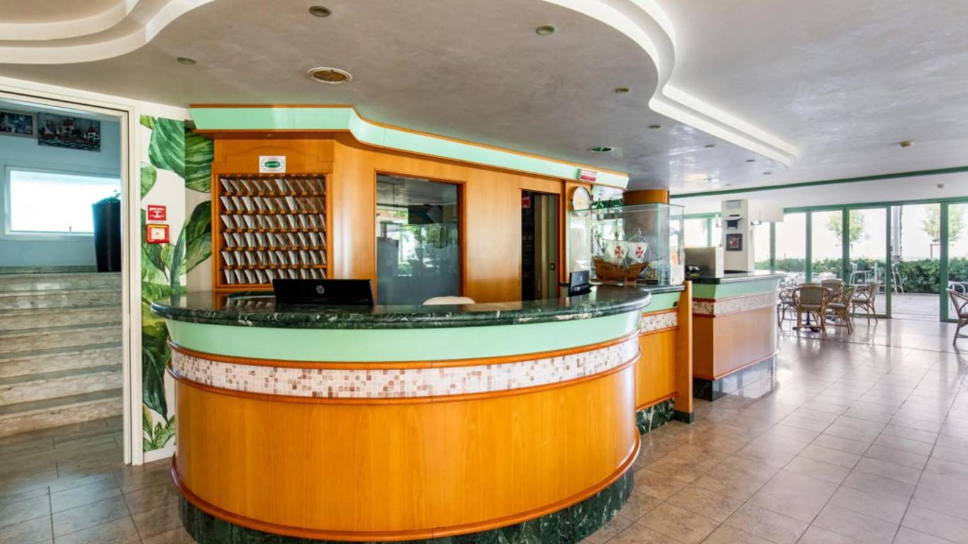 Hotel Palos