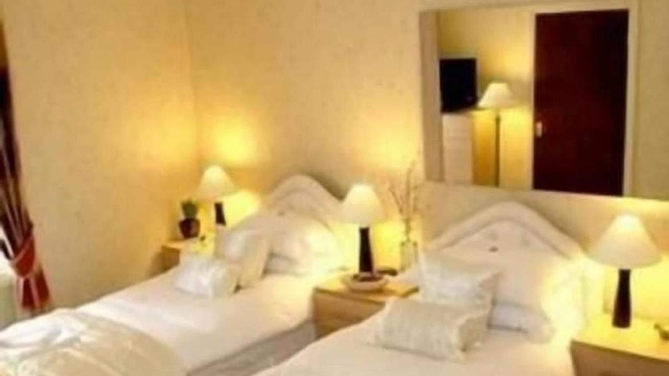 Beech Mount Grove Suites
