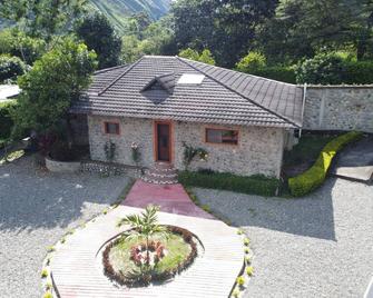 1 Bedroom Cottage With Outdoor Amenities - Vilcabamba