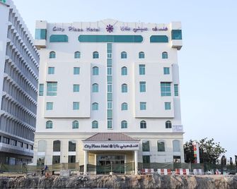 OYO 328 City Plaza Hotel - Fujairah - Budova