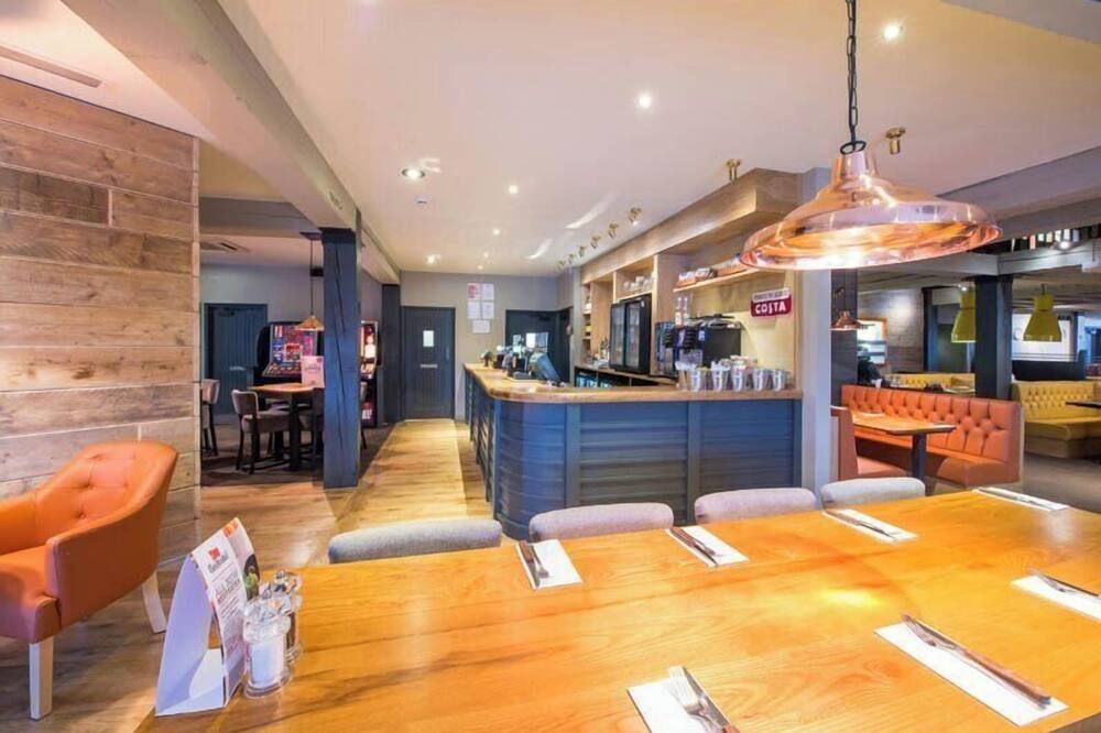 Premier Inn Crewe West