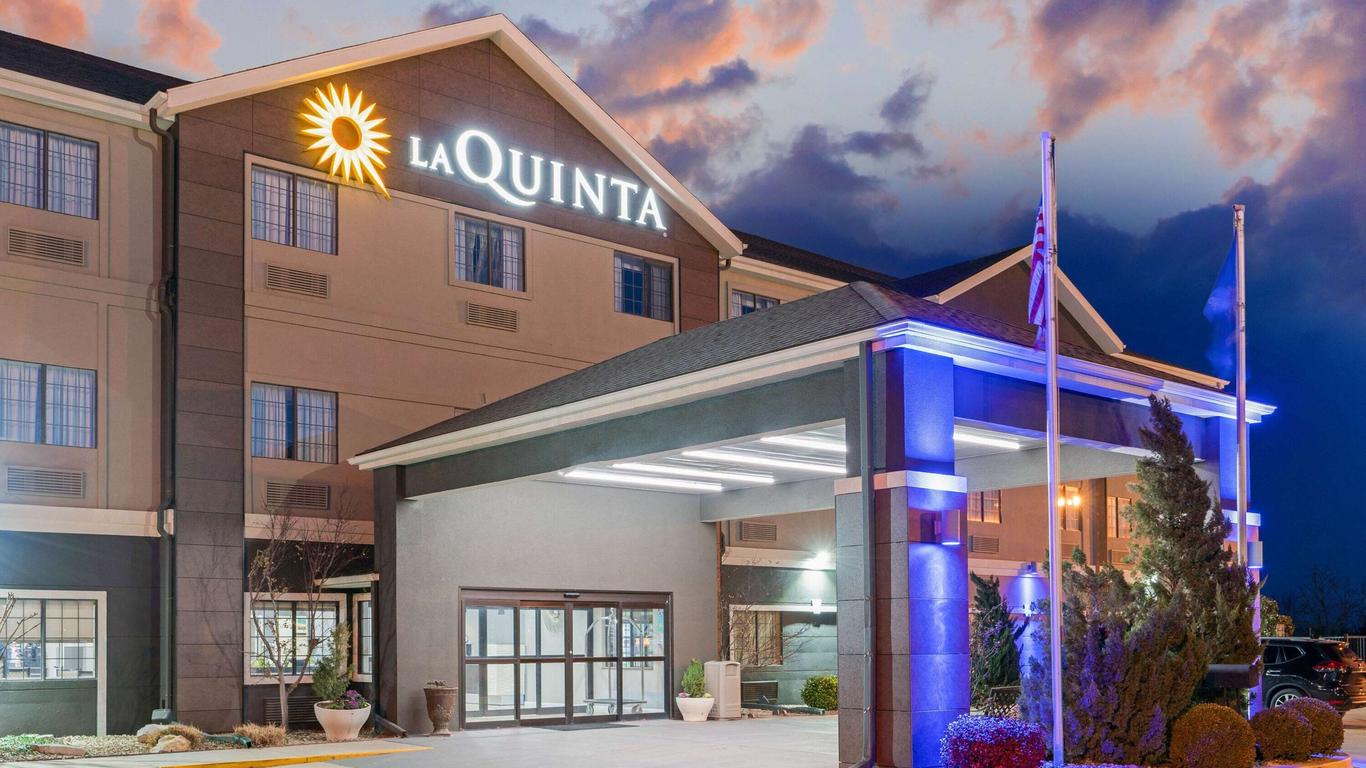 La Quinta Inn & Suites by Wyndham Ada