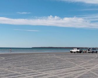 Well equipped family holiday house. Close to the beach, shops and playgrounds. - Wallaroo - Spiaggia