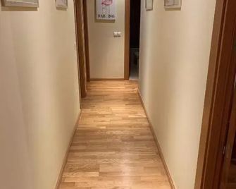 Apartamento 'Papa Oso' - Tordesillas - Pasillo