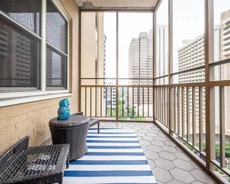 Downtown! 24h Concierge! Private Balcony! 11K - Atlanta - Balcony