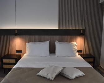Voula Hotel - Hersonissos - Bedroom