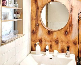 Kominka Glamping Matoba - Miyoshi - Łazienka