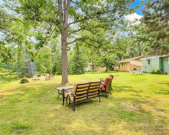 Family-Friendly Home with Fire Pit in Pine River - Pine River - Patio