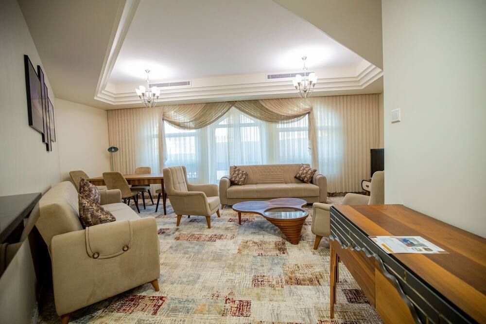 نيامي مول آند ريزيدنس - نيامي - غرفة معيشة